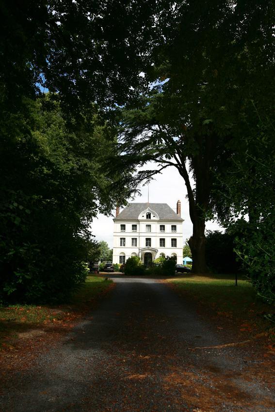 Le Domaine Du Lieu Athan ,Reserve Aux Adultes Bed and Breakfast Saint-Gâtien-des-Bois Exterior foto