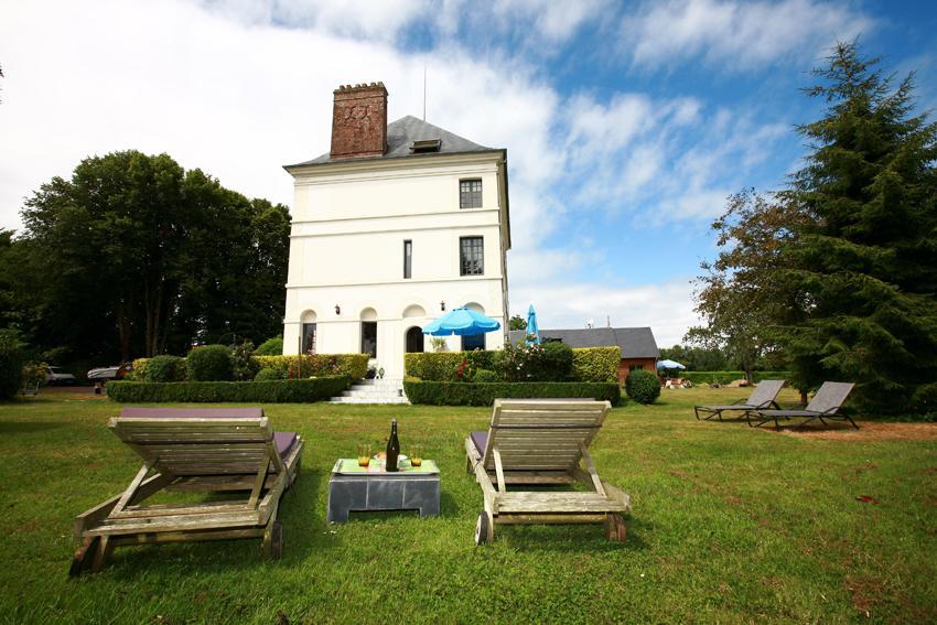 Le Domaine Du Lieu Athan ,Reserve Aux Adultes Bed and Breakfast Saint-Gâtien-des-Bois Exterior foto